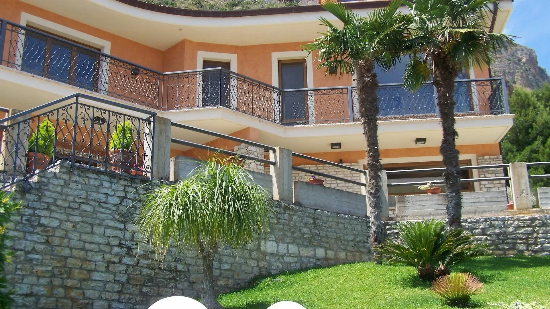 Daire Casa Vacanza Villa Klimt Castellammare del Golfo